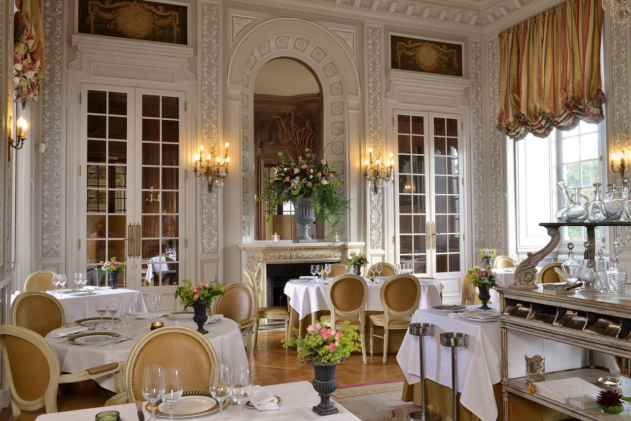 Chateau Colbert Maulévrier Eksteriør bilde